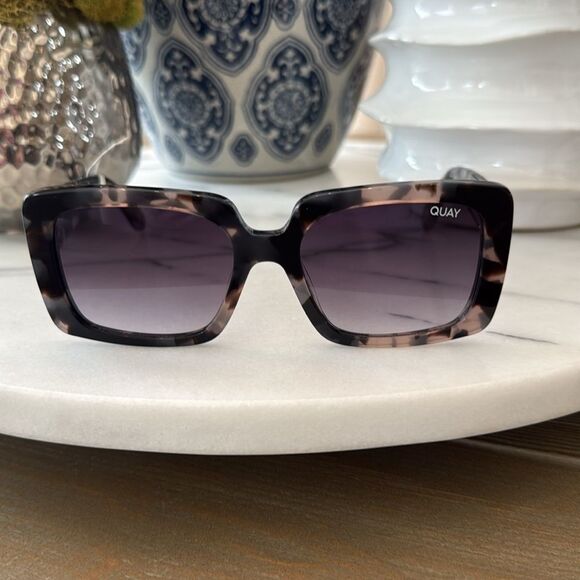 NWT Quay Total Vibe 53mm Square Sunglasses - Picture 4 of 9